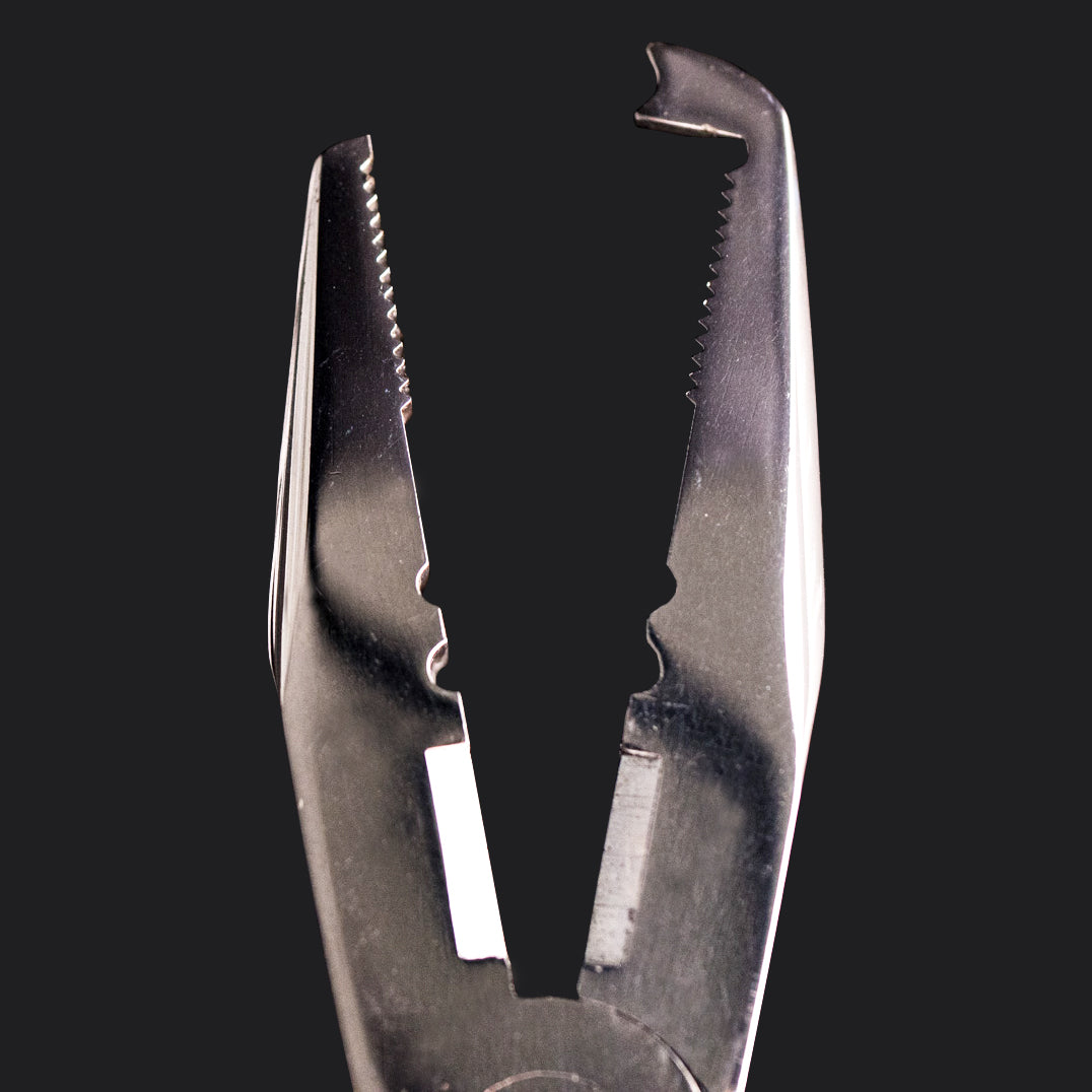 Wild Seas Big Game Pliers - Stainless Steel Construction